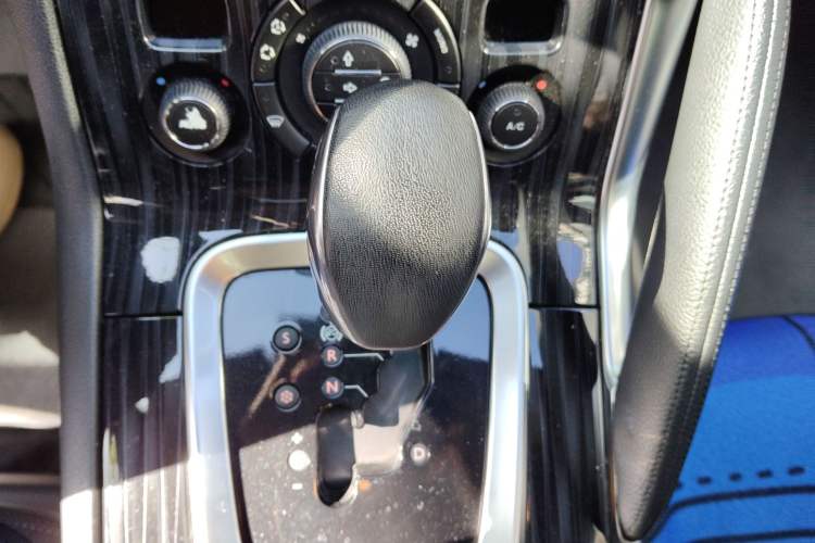 Used Peugeot 3008 2015 1.6THP Automatic Trend Edition