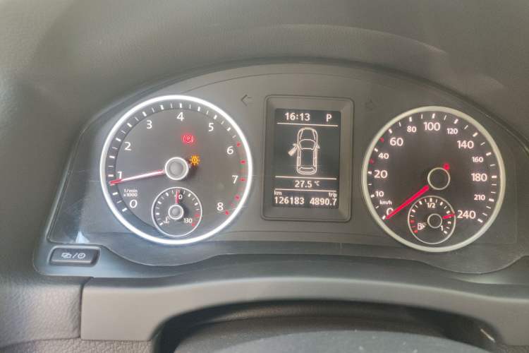 Used Volkswagen Tiguan L 2017 300TSI Automatic Two-Wheel Drive Silk Road Comfort Edition