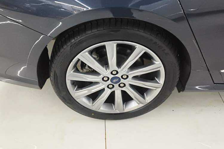 Used Ford Taurus 2019 EcoBoost 245 Premium Edition