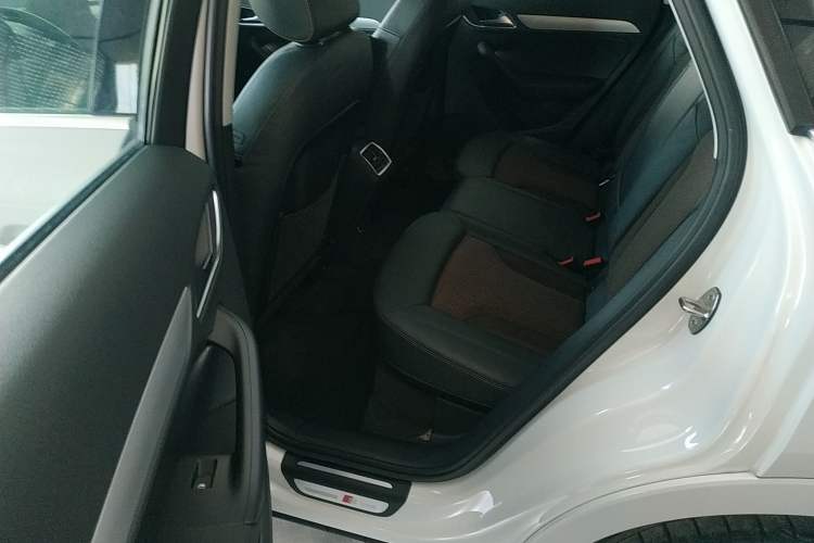 Used Audi Q3 2018 30 TFSI Fashion Edition Collector's Version
