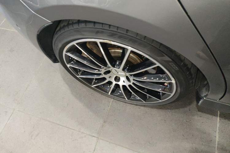 Used Mercedes-Benz A AMG 2020 Facelifted AMG A 35 4MATIC Exterior 7