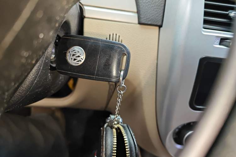 Used Buick Excelle 2011 1.6 LX-MT
