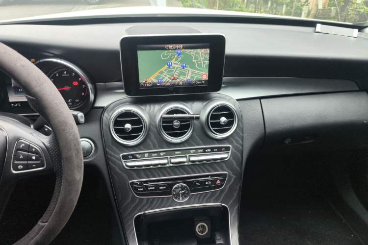 Used Mercedes-Benz C-Class 2017 Facelift C 200 Station Wagon
