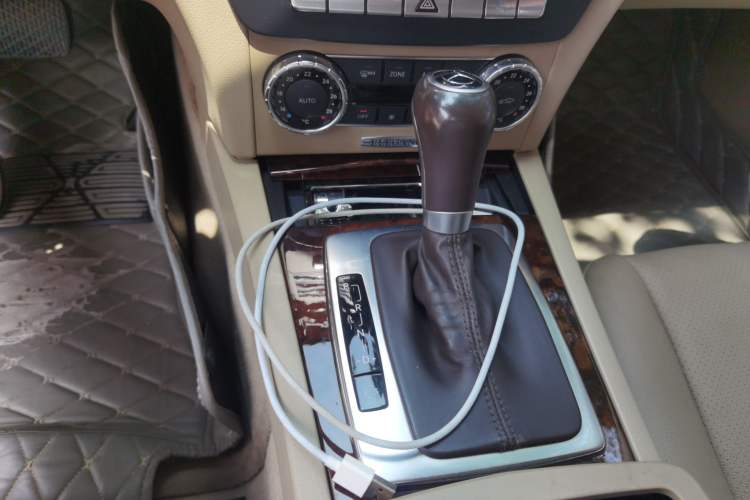 Used Mercedes-Benz C-Class 2011 C 200 CGI Elegant Model
