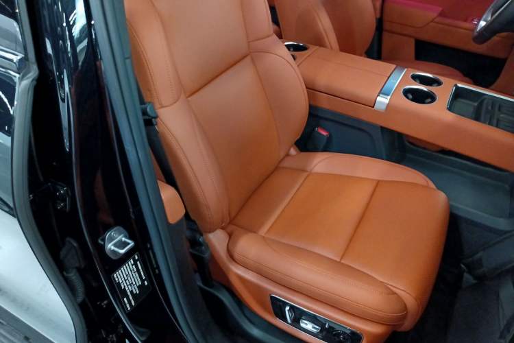 Used Li Auto L8 2024 Pro Model Right Front Seat