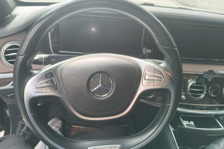 Used Mercedes-Benz S-Class 2014 S 320 L Business Model