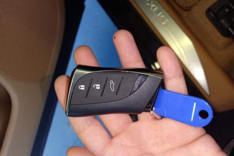 Used Lexus RZ 2023 450e All-Wheel Drive Luxury Edition
