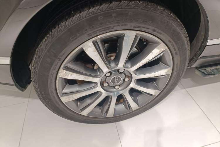 Used Land Rover Range Rover Vogue 2017 3.0T Gasoline HSE Middle East