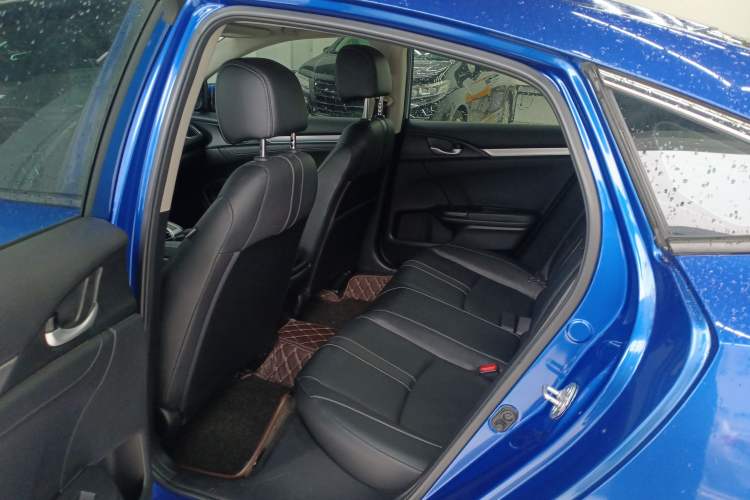 Used Honda Civic 2016 220TURBO CVT Prestige Edition Left Rear Seat