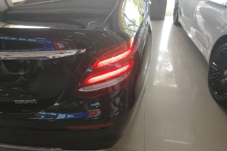 Used Mercedes-Benz E-Class 2019 Restyled E 300 L Sport Luxury Edition
