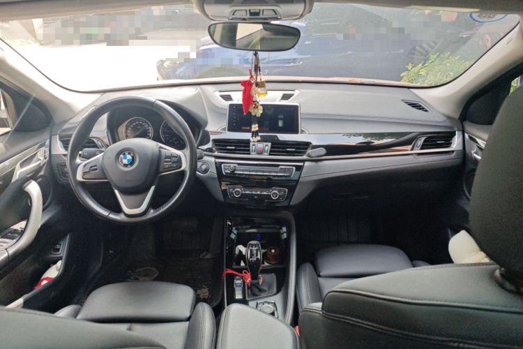 Used BMW X2 2019 sDrive25i Leading Edition M Sport Package China VI Center Console