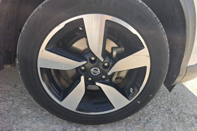 Used Nissan Qashqai 2016 2.0L CVT Luxury Edition
