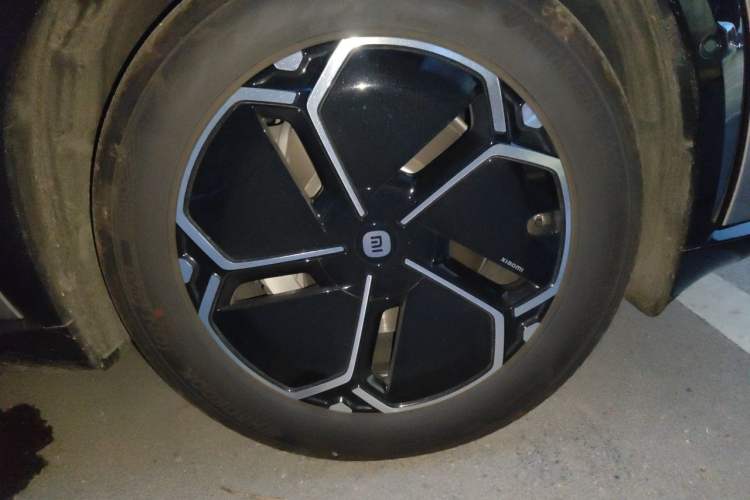 Used Xiaomi Auto YU7 2025 Ultra-Long Range Rear-Wheel Drive Version