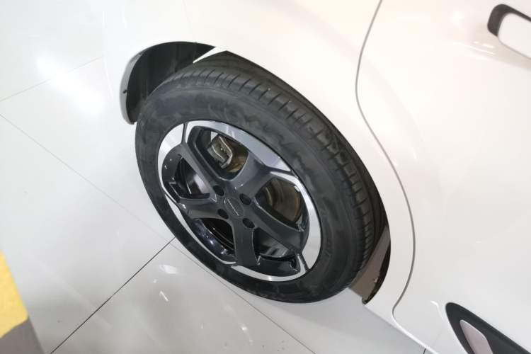 Used Dongfeng NAMMI 01 2024 430 Plus Smart+