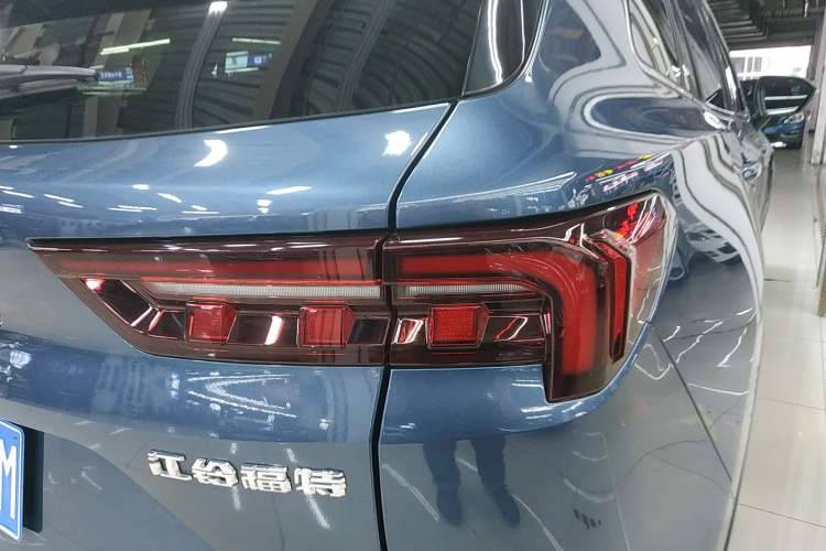 Used Ford Equator Sport 2023 EcoBoost 170 Premier PLUS Model Right Rear Taillight