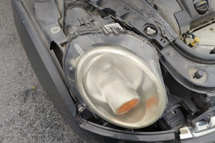 Used MINI 2012 1.6L COOPER Baker Street Right Front Headlight