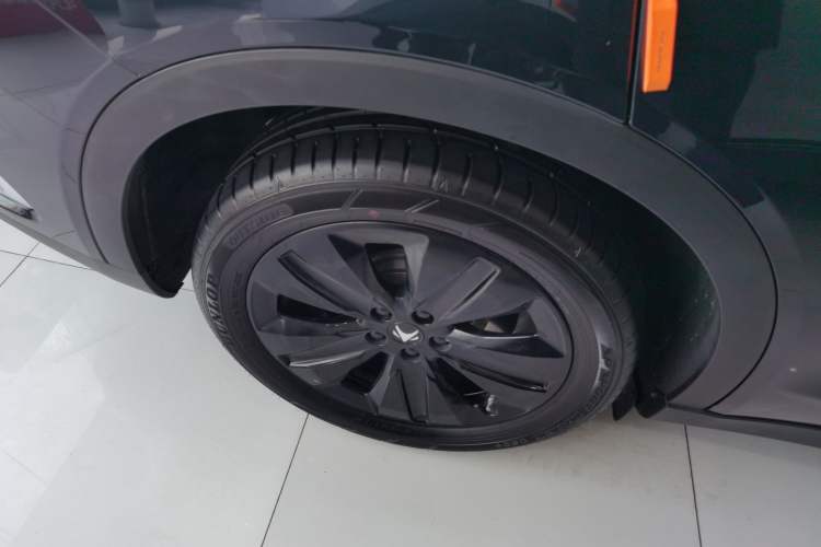 Used ARCFOX Alpha S 2023 525 Forest Edition 175kW
