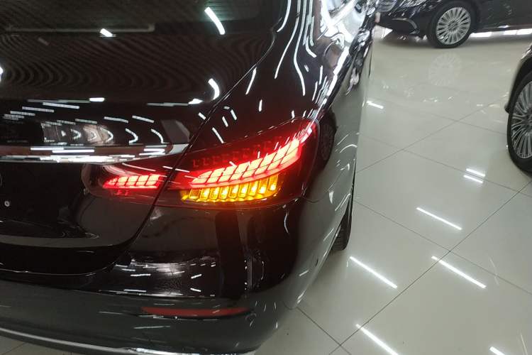 Used Mercedes-Benz E-Class 2021 Restyled E 300 L Luxury Edition