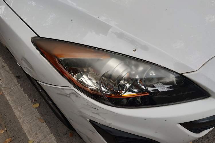 Used Mazda 3 2012 Hatchback 2.0L Automatic Luxury Model
