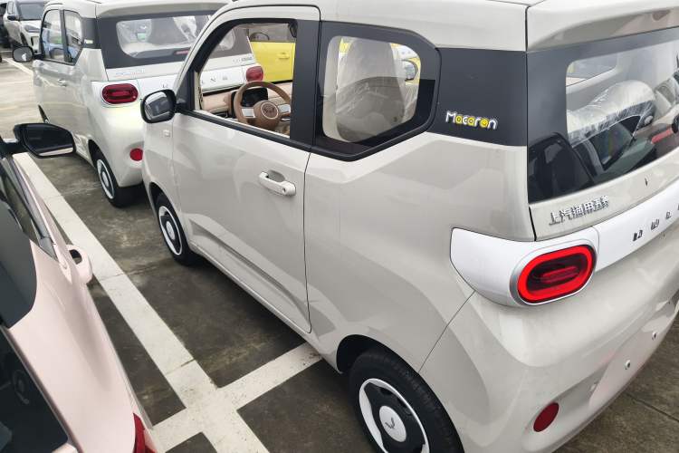 Used Wuling Hongguang MINIEV 2024 3rd Generation 215km Youth Edition