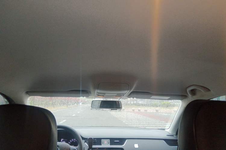 Used Skoda Octavia 2017 1.6L Manual Trend Edition Headliner