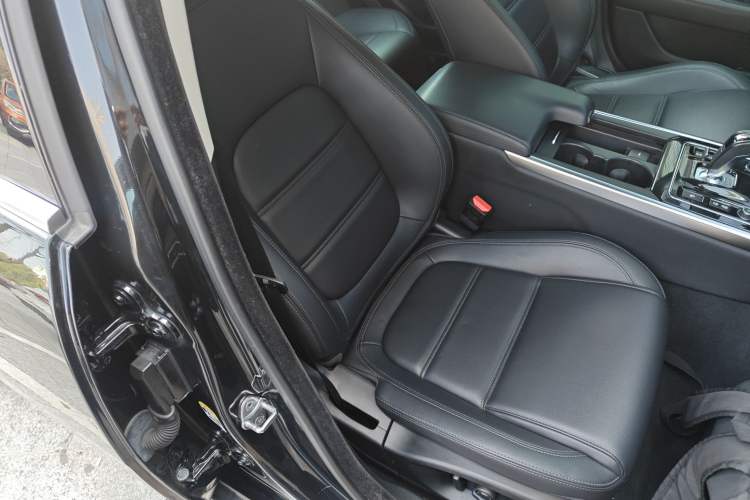 Used Jaguar XEL 2021 2.0T 250 PS S Progressive Elegance Edition