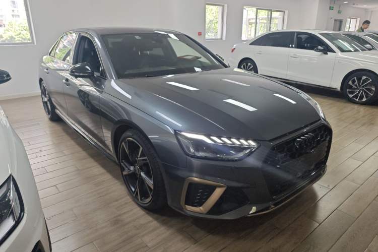 Used Audi A4L 2024 40 TFSI quattro RS Performance Package
