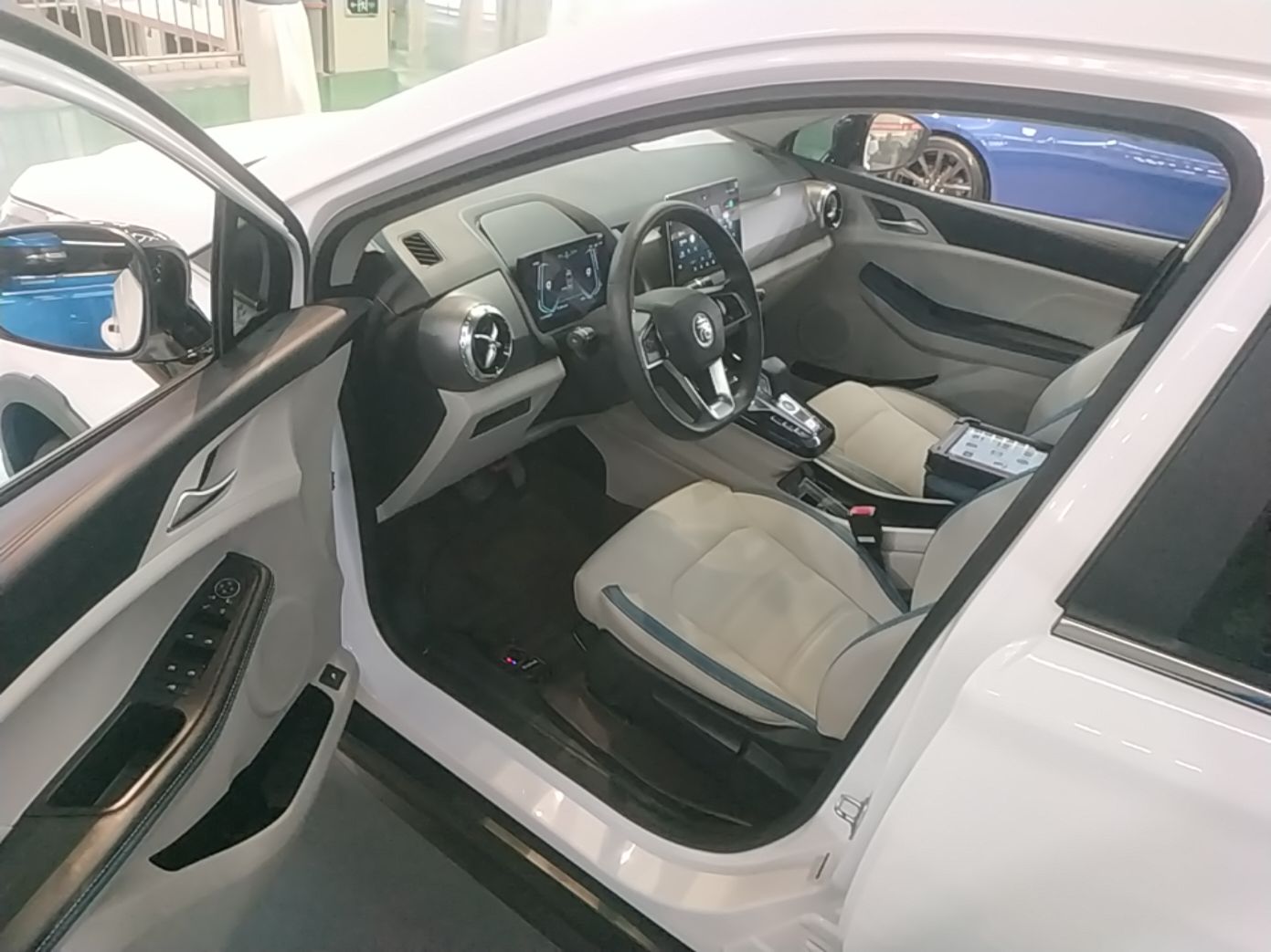 BYD Yuan Pro 2023 401KM Luxury Version — снимка 18