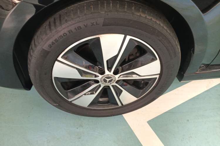 Used Mercedes-Benz V-Class 2021 V 260 Prestige Edition Exterior 4