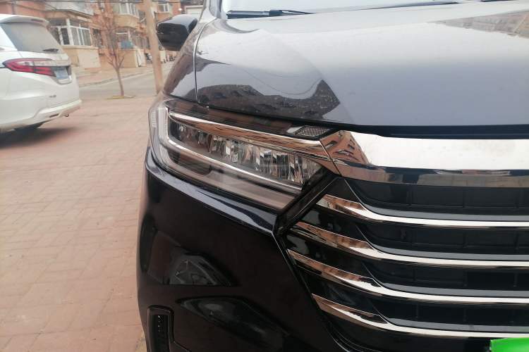 Used Honda Odyssey 2024 2.0L eHEV Sharp & Smart Edition