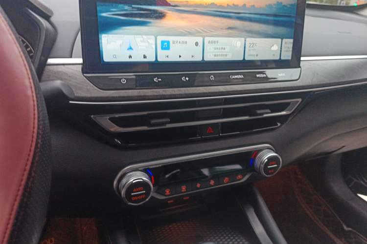 Used Nissan Teana 2022 2.0L XL-TLS Enjoyment Edition Audio And AC Panel