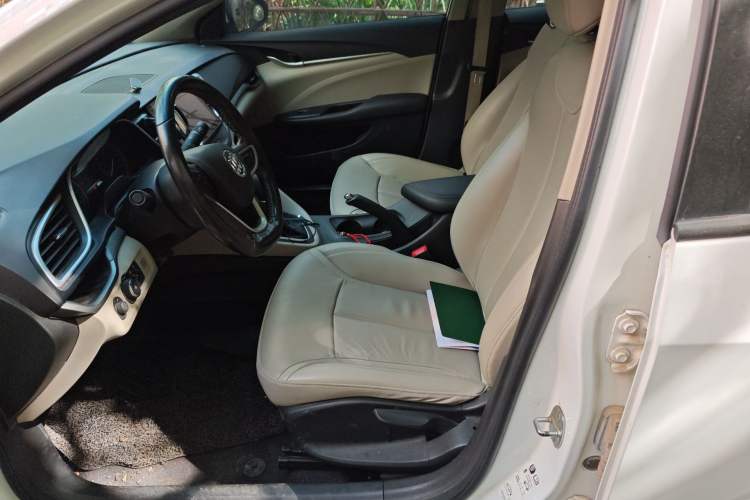 Used Buick GT 2018 15T Dual-Clutch Elite Model China V Standard