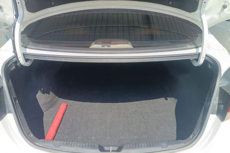 Used Hyundai Elantra (5th Generation / Langdong) 2012 1.6L Automatic Fashion Edition