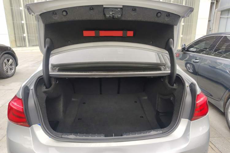 Used BMW 3 Series 2017 320Li xDrive Fashion Model