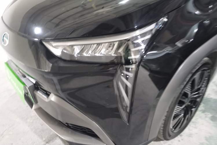 Used AION Y 2022 70 Tech Edition Lithium Iron Phosphate