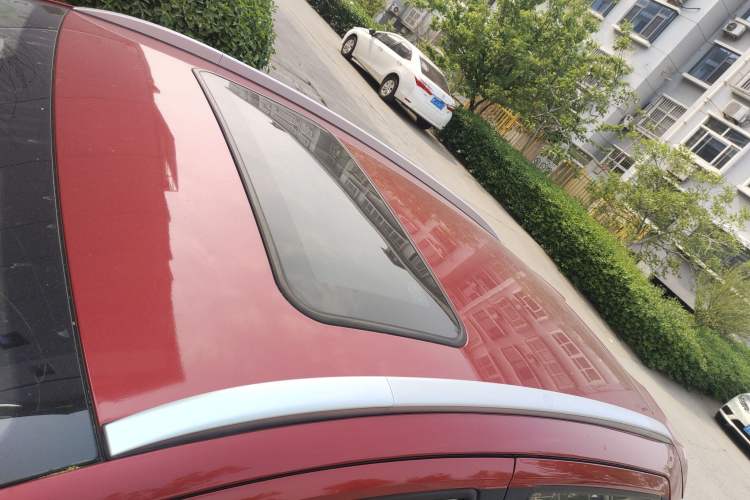 Used Geely Auto Vision X3 2020 1.5L CVT Luxury Model Roof