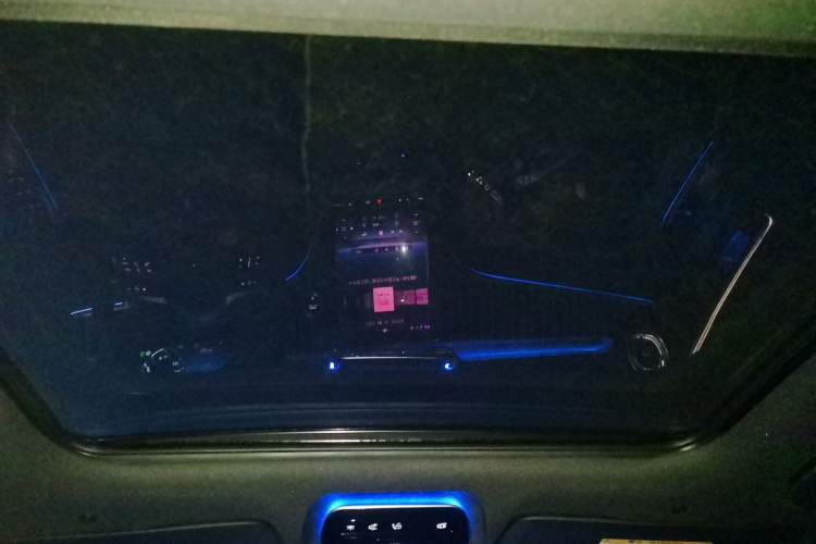 Used Mercedes-Benz C-Class 2023 Second Facelift C 260 L Headliner