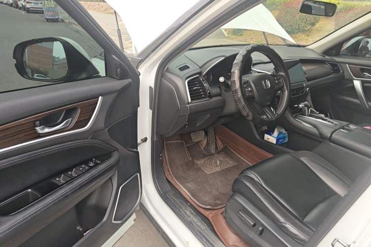 Used Honda Avancier 2017 240TURBO Two-Wheel Drive Luxury Edition