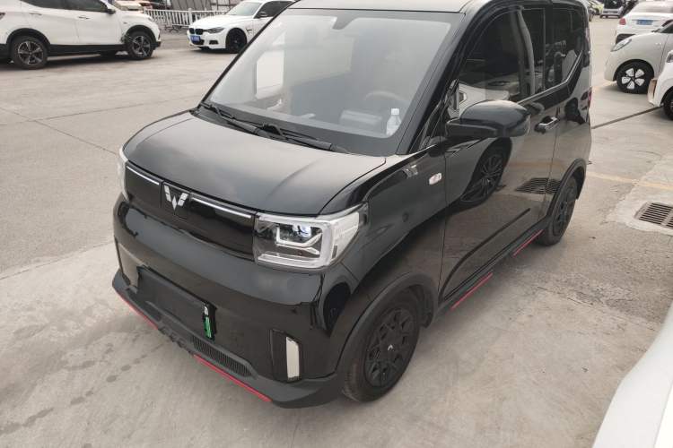Used Wuling Hongguang MINIEV 2022 GAMEBOY 300km Enthusiast Model with Lithium Iron Phosphate