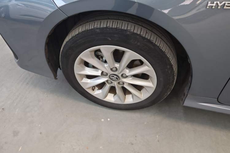 Used Toyota Corolla 2021 Dual-Motor 1.8L E-CVT Elite Edition
