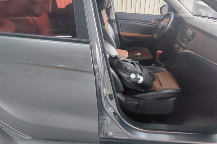 Used Land X2 2017 1.6L Manual Sharp Edition Right Front Seat