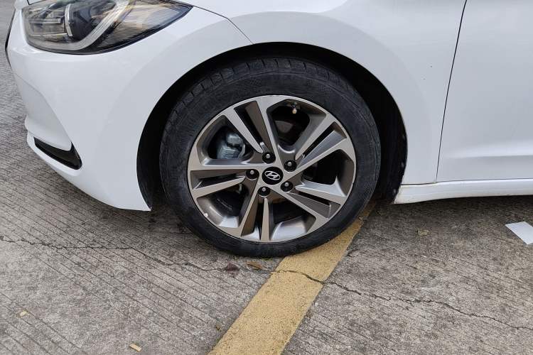 Used Hyundai Elantra (6th Generation / Lingdong) 2016 1.6L Automatic ZhiXuan – Elite Version
