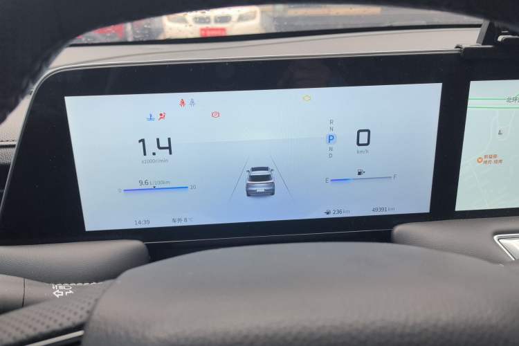 Used Venucia V 2022 260T Black Horse Edition · Idol