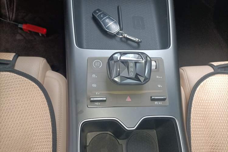 Used BYD Song Pro New Energy 2025 Second-Generation DM-i 75KM Leading Edition