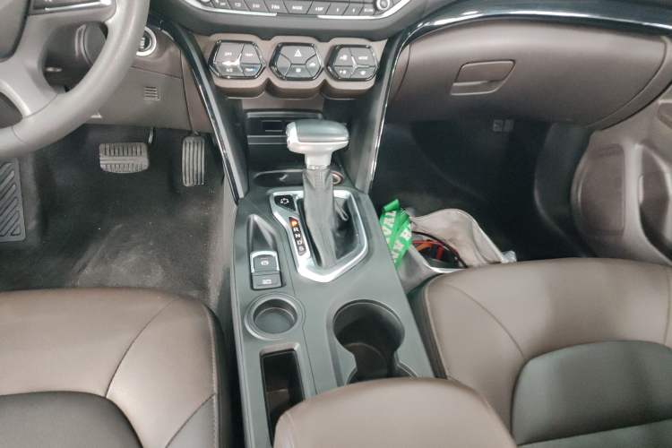 Used GAC Trumpchi GS4 2016 235T G-DCT Elite Edition
