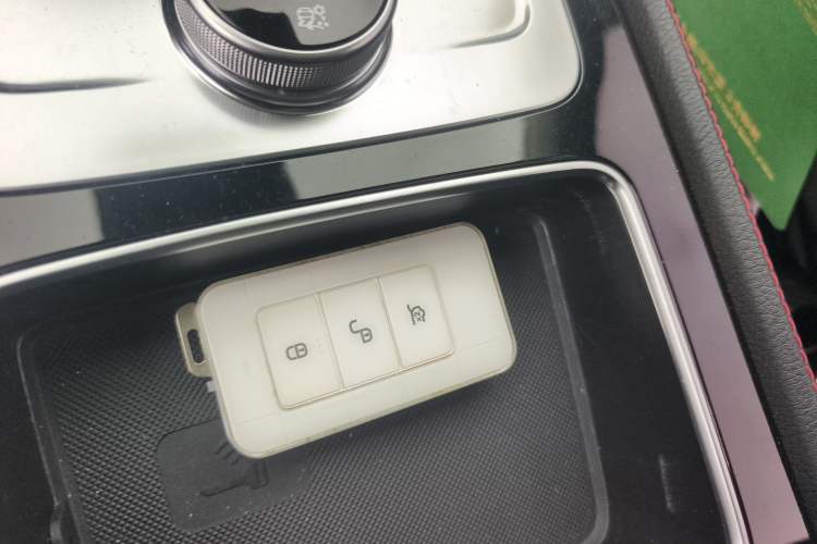 Used BYD Tang New Energy 2019 EV600 Two-Wheel Drive Smart Connectivity Deluxe Model
