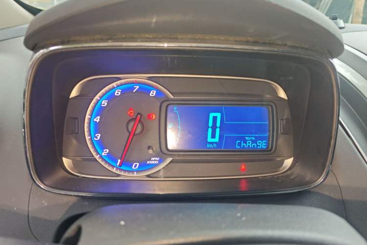 Used Chevrolet Trax 2016 1.4T Manual Two-Wheel Drive Comfort Version with Sunroof