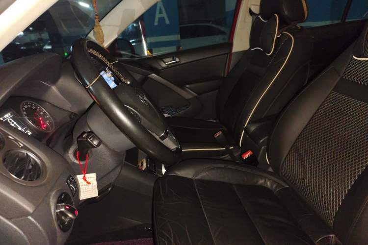 Used Volkswagen Tiguan 2012 1.8TSI Automatic Two-Wheel Drive Elite Edition Left Front Seat