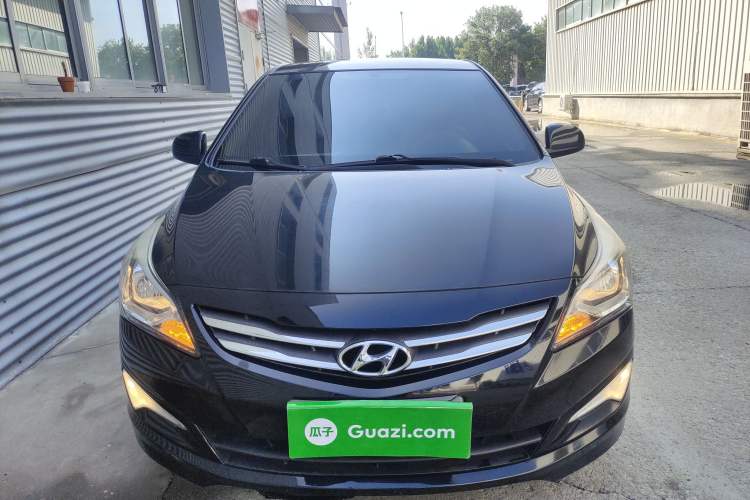 Used Hyundai Verna (older generation) 2014 1.4L Manual Smart GLS Trim
