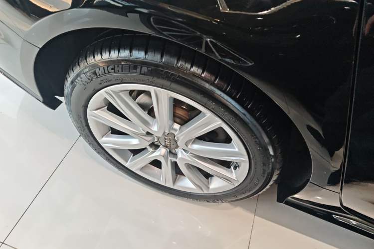 Used Audi A6L 2017 30 FSI Technology Model
